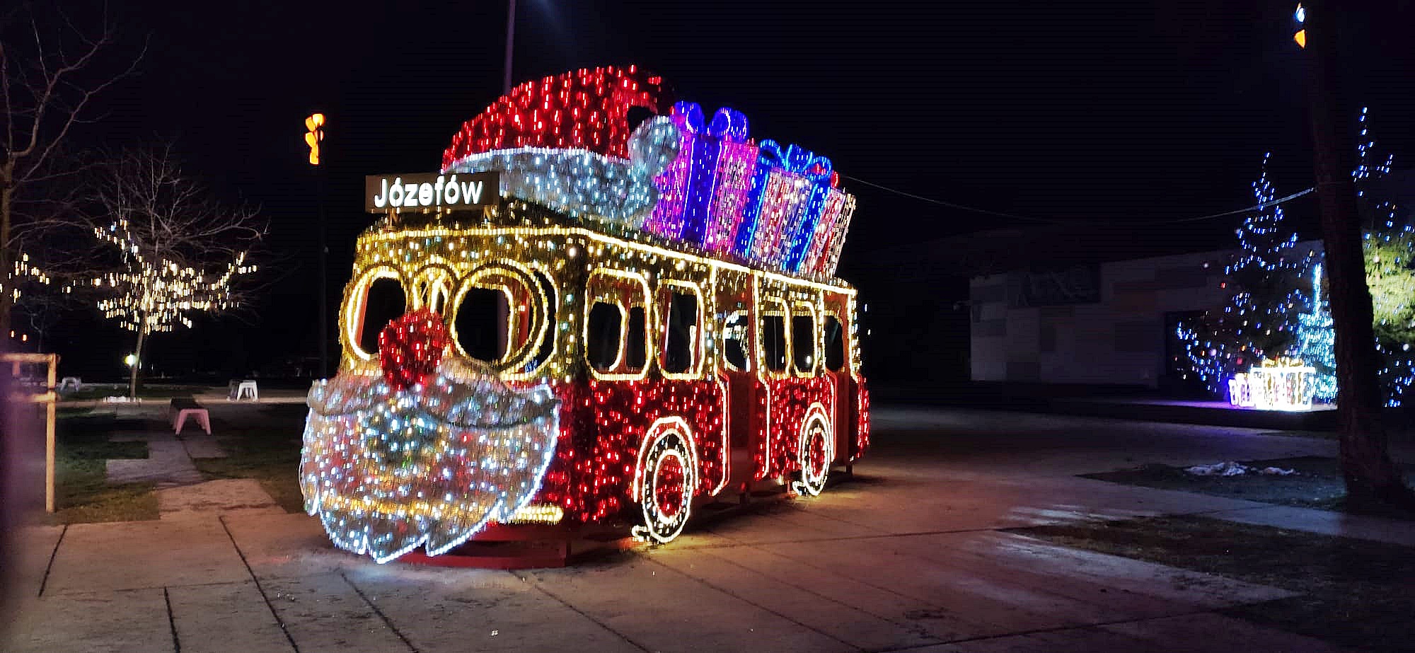 Bajkowe iluminacje Gdzie i kiedy zobaczysz świąteczną magię świateł